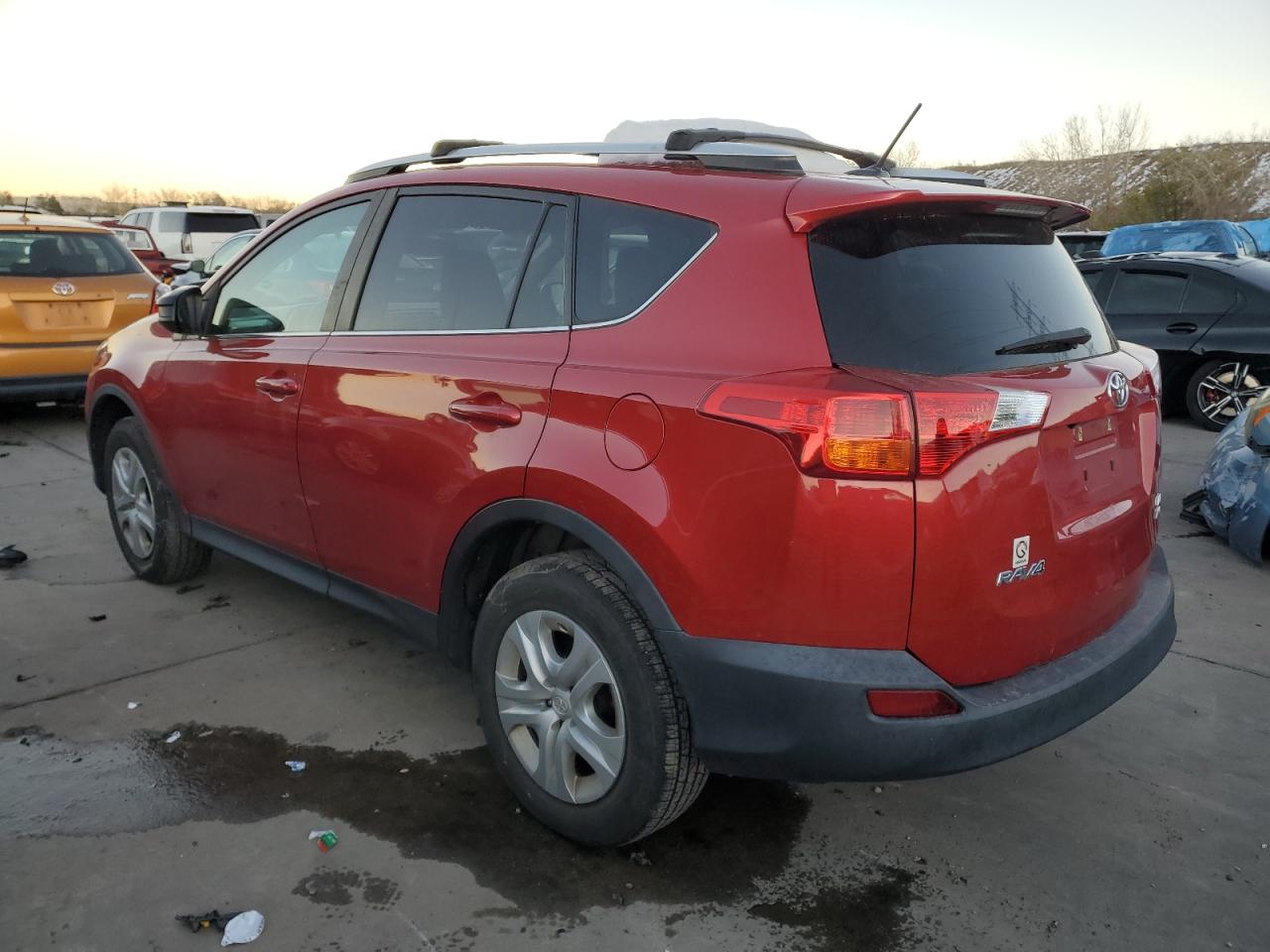 2015 Toyota RAV 4 - Image 2