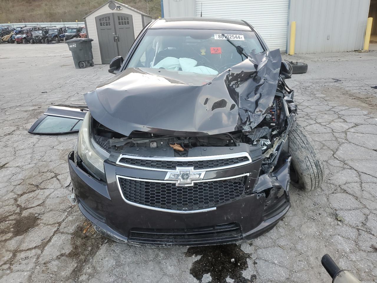 VIN 1G1PC5SB4E7235767 2014 CHEVROLET CRUZE no.5