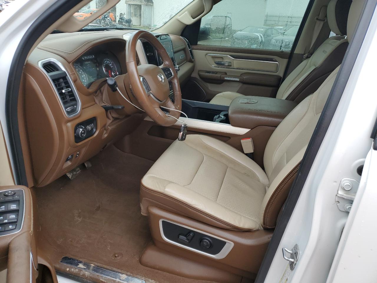 2019 RAM 1500 - Image 7