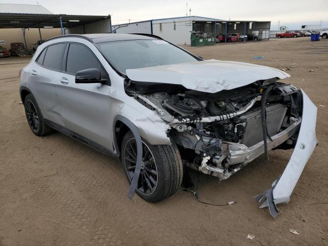  MERCEDES-BENZ GLA-CLASS 2018 Srebrny