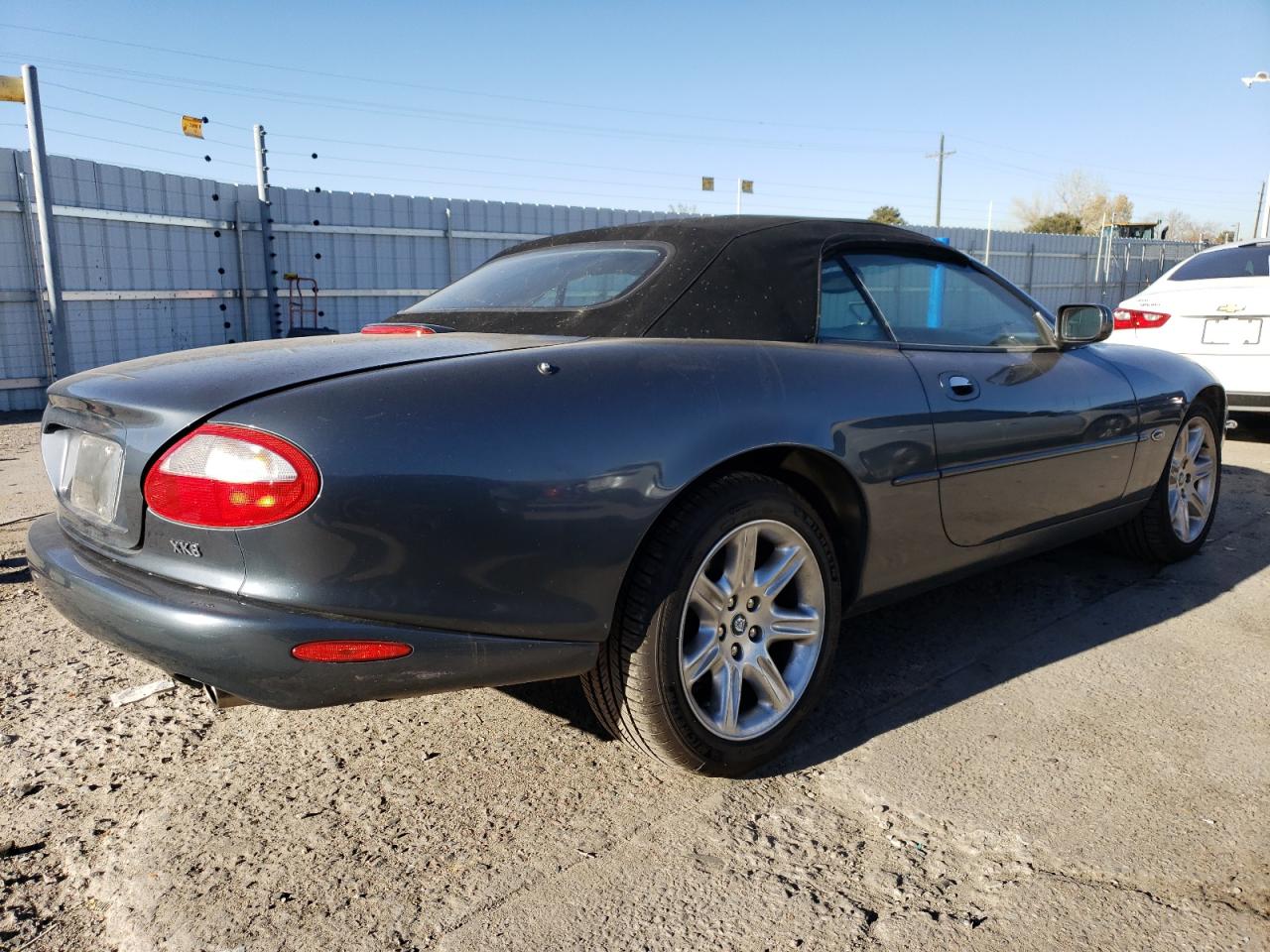 2000 Jaguar XK - Image 3