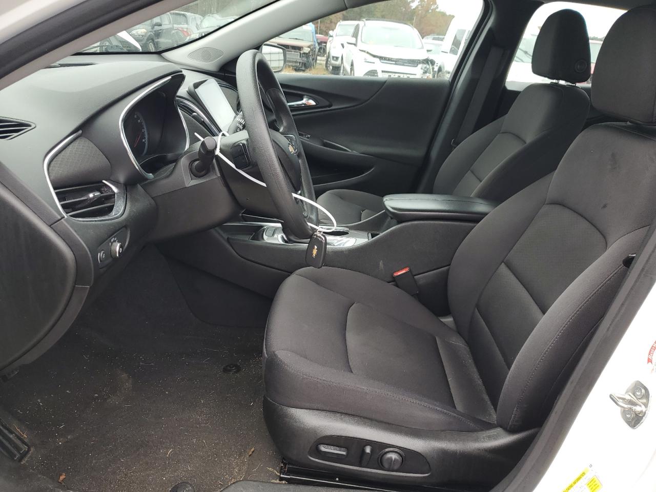 2021 Chevrolet Malibu - Image 7