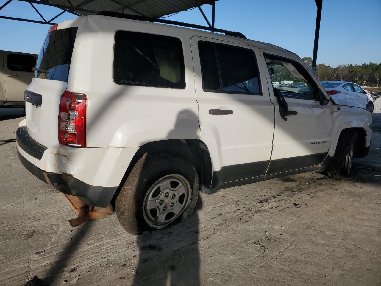2012 Jeep Liberty (Patriot) - Image 3