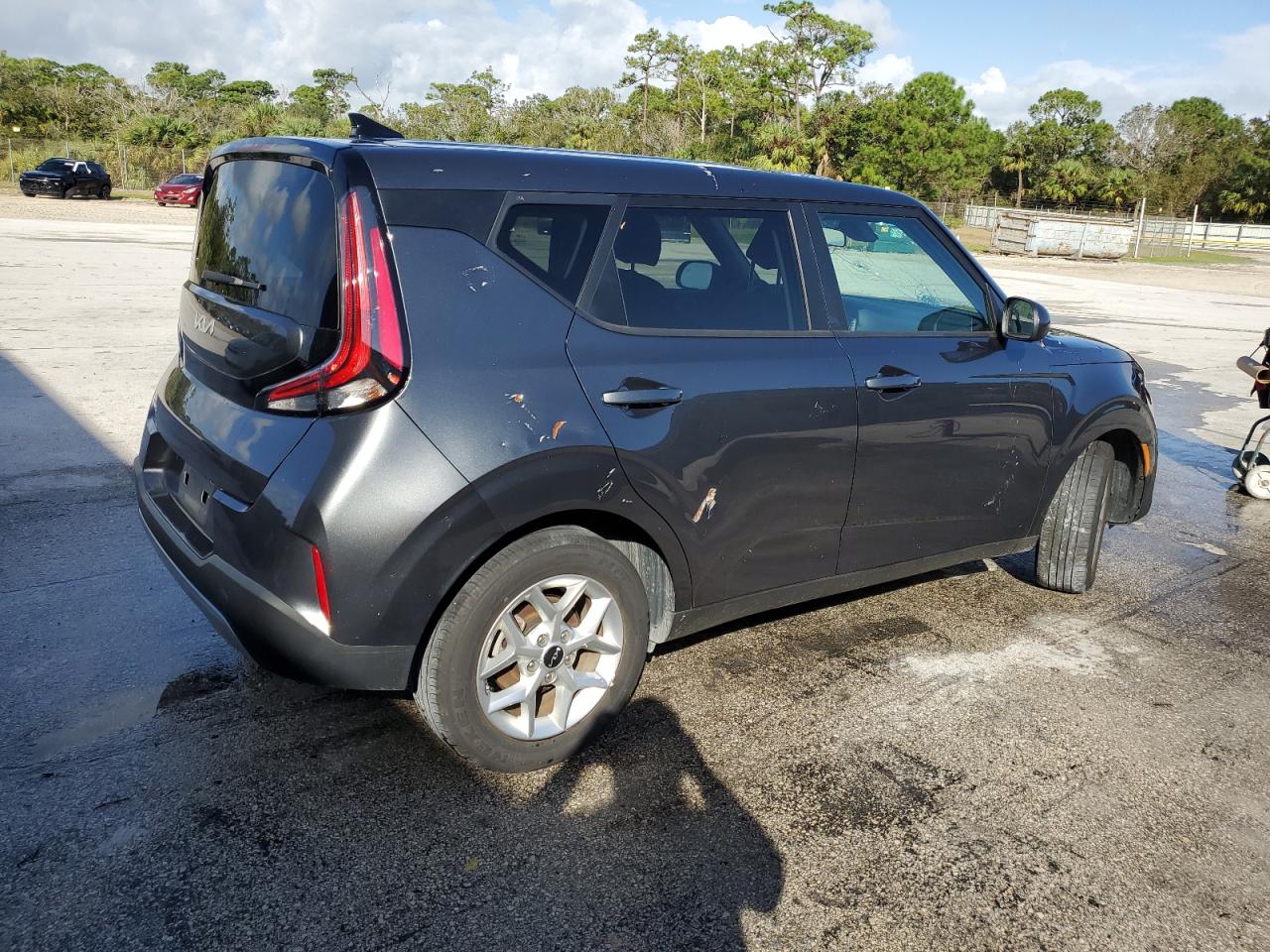 2023 Kia Soul - Image 3