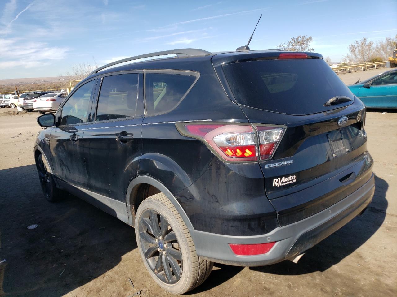 2017 Ford Escape Se VIN: 1FMCU0GD2HUA13813 Lot: 81907044