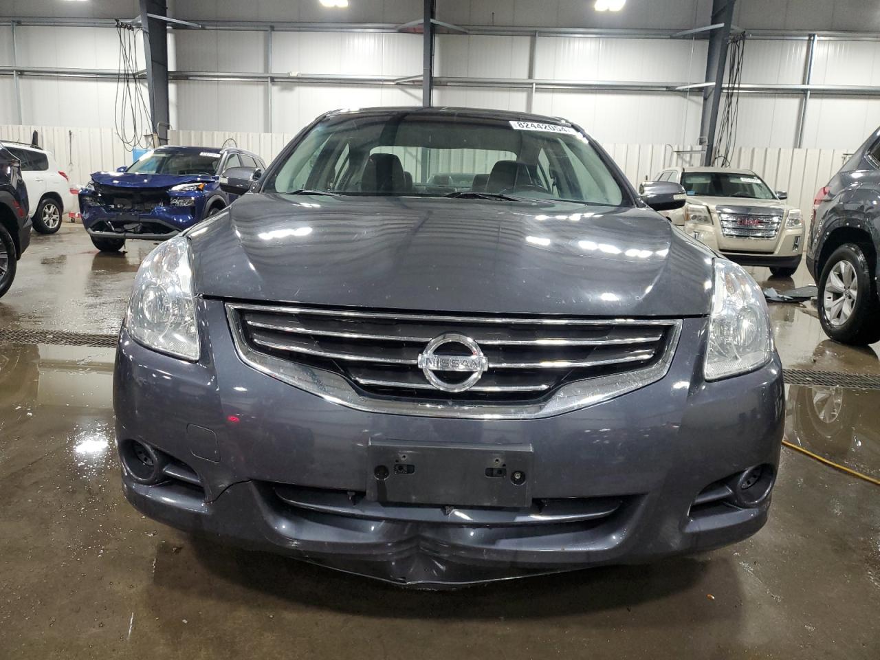 2010 Nissan Altima - Image 5