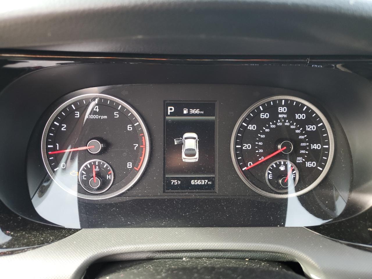 2021 Kia K5 - Image 9