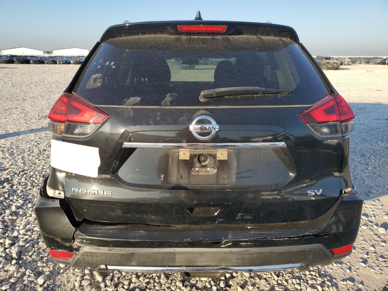 2017 Nissan Rogue - Image 6