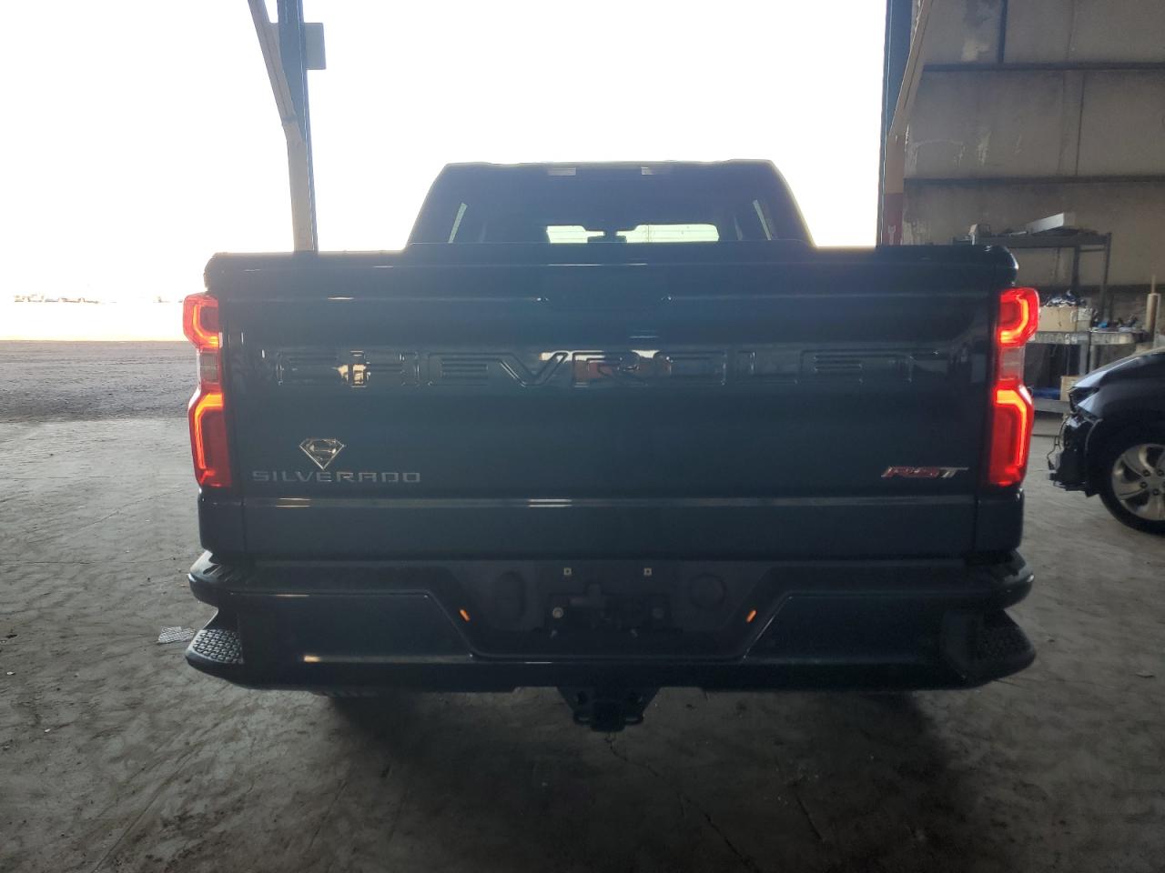 2020 Chevrolet Silverado C1500 Rst VIN: 3GCPWDEK5LG384257 Lot: 81900844