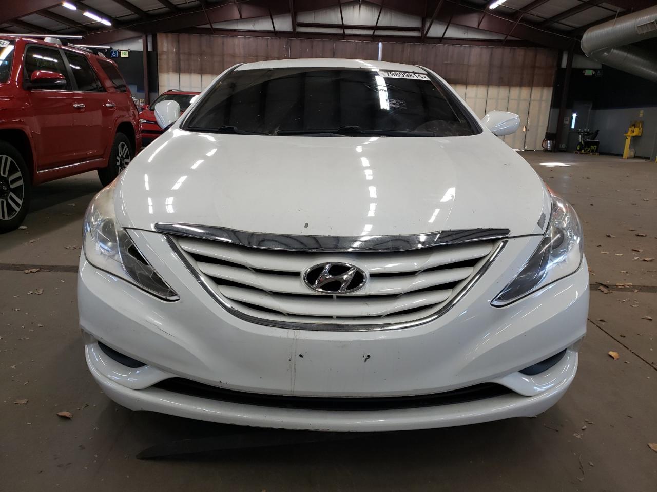 2013 Hyundai Sonata - Image 5