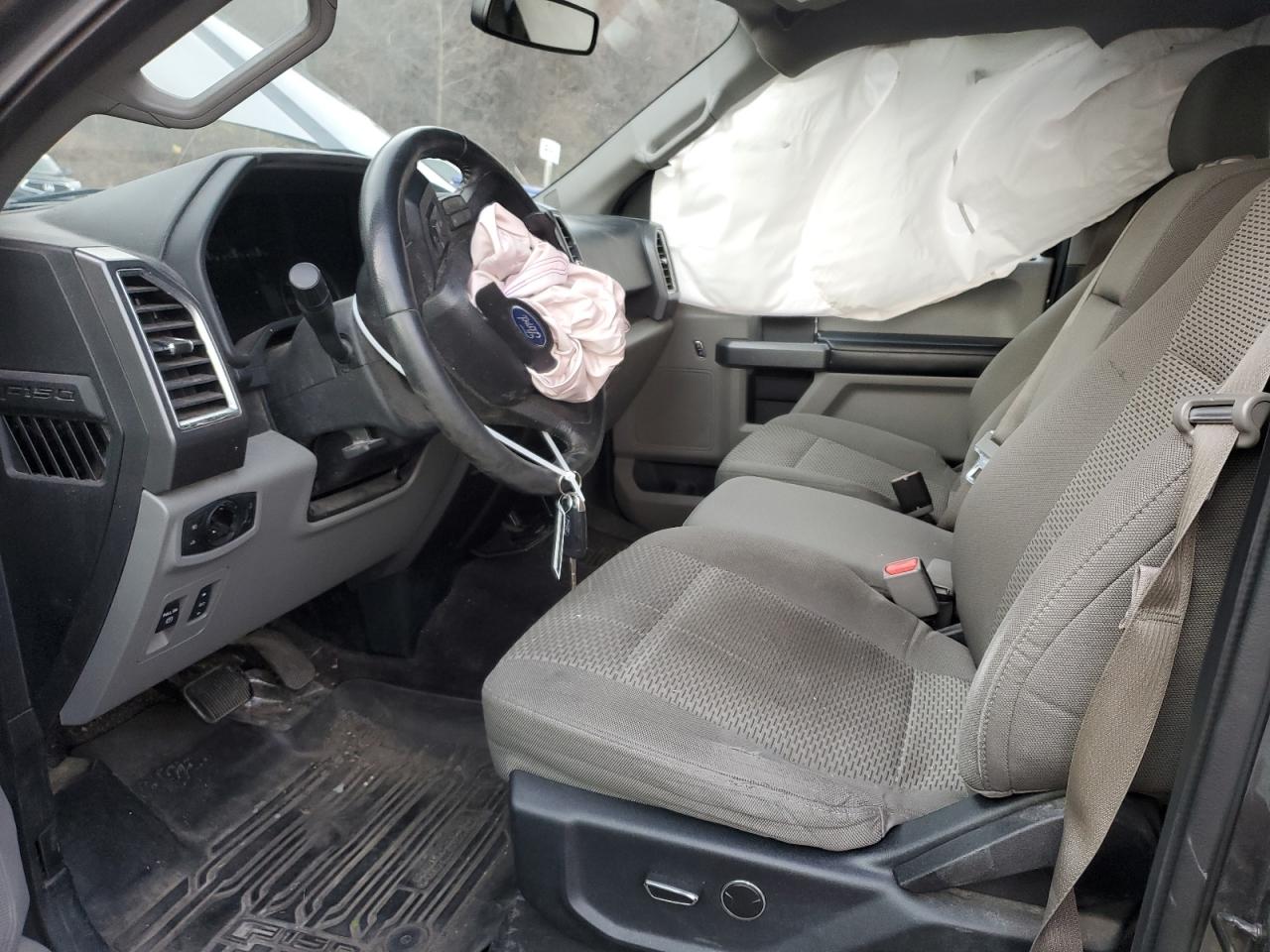 2015 Ford F-150 - Image 7