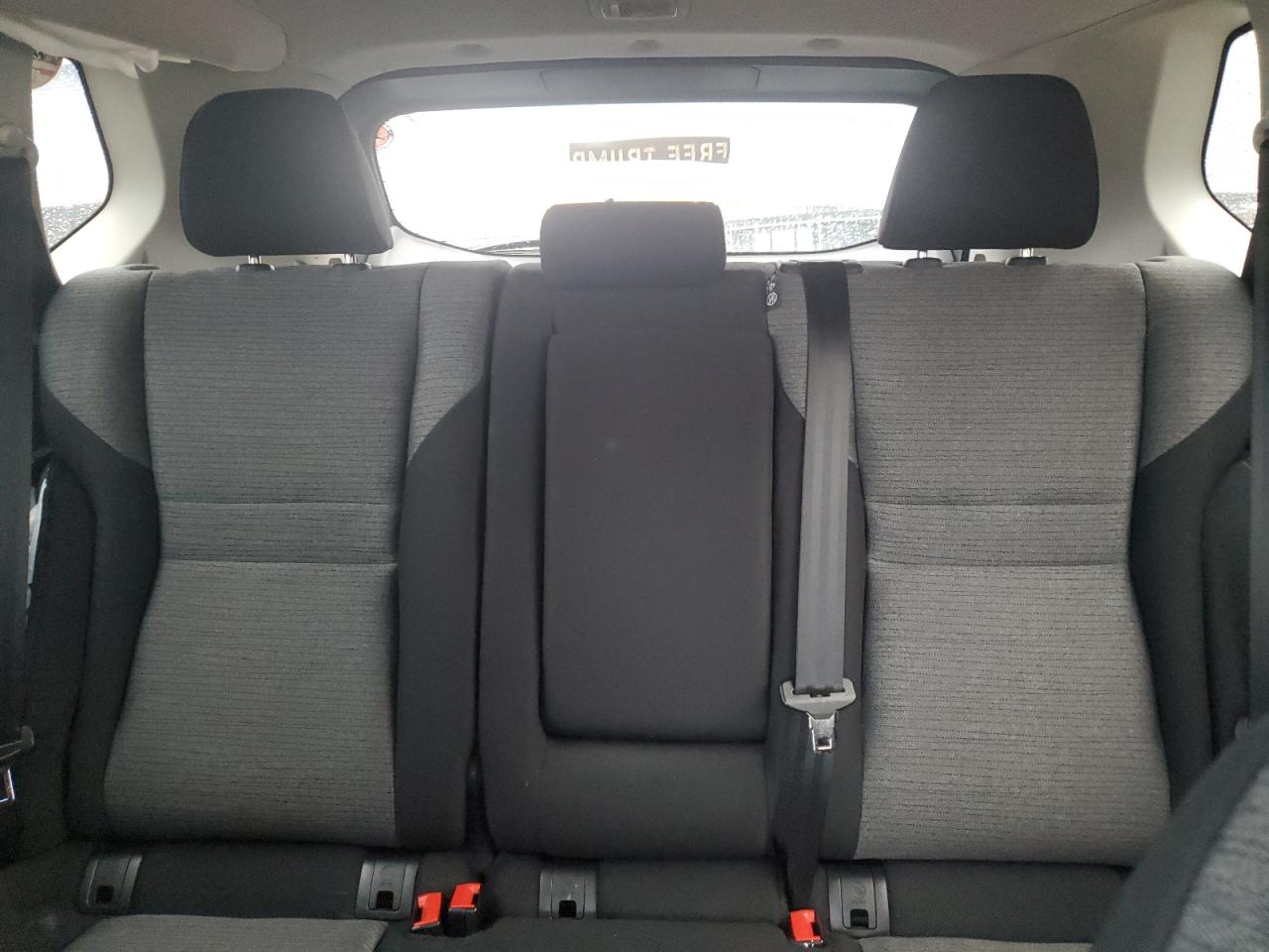 2021 Nissan Rogue - Image 10