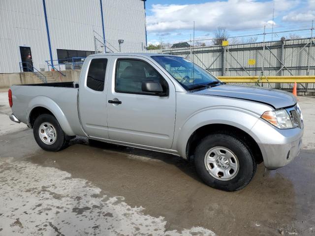  NISSAN FRONTIER 2012 Сріблястий