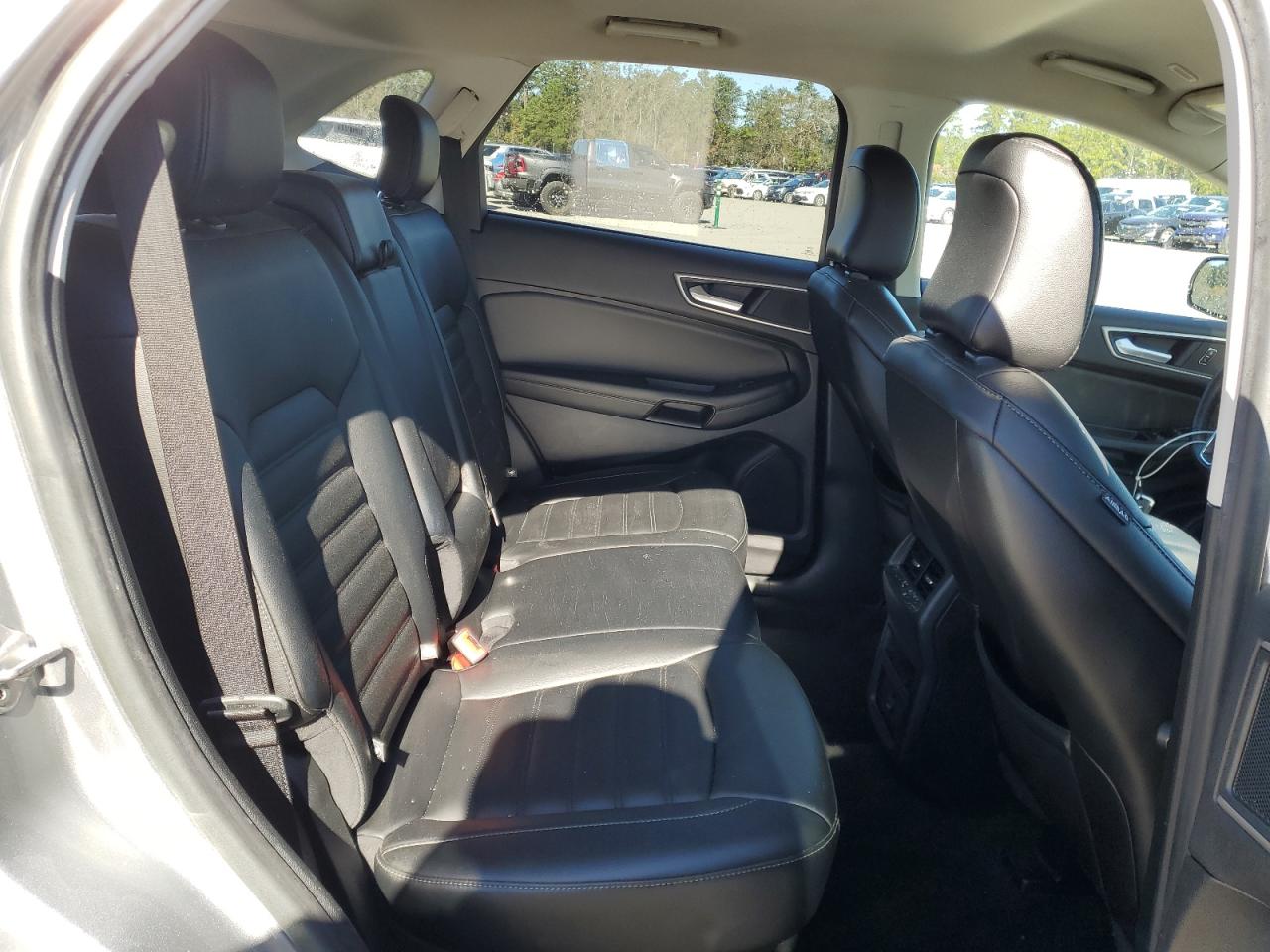 2021 Ford Edge - Image 11