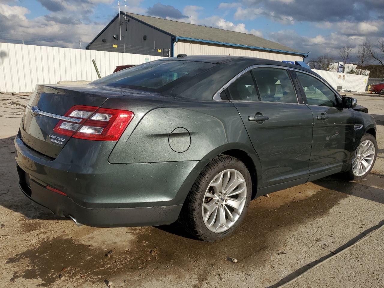 2016 Ford Taurus Limited VIN: 1FAHP2F87GG113202 Lot: 79185054