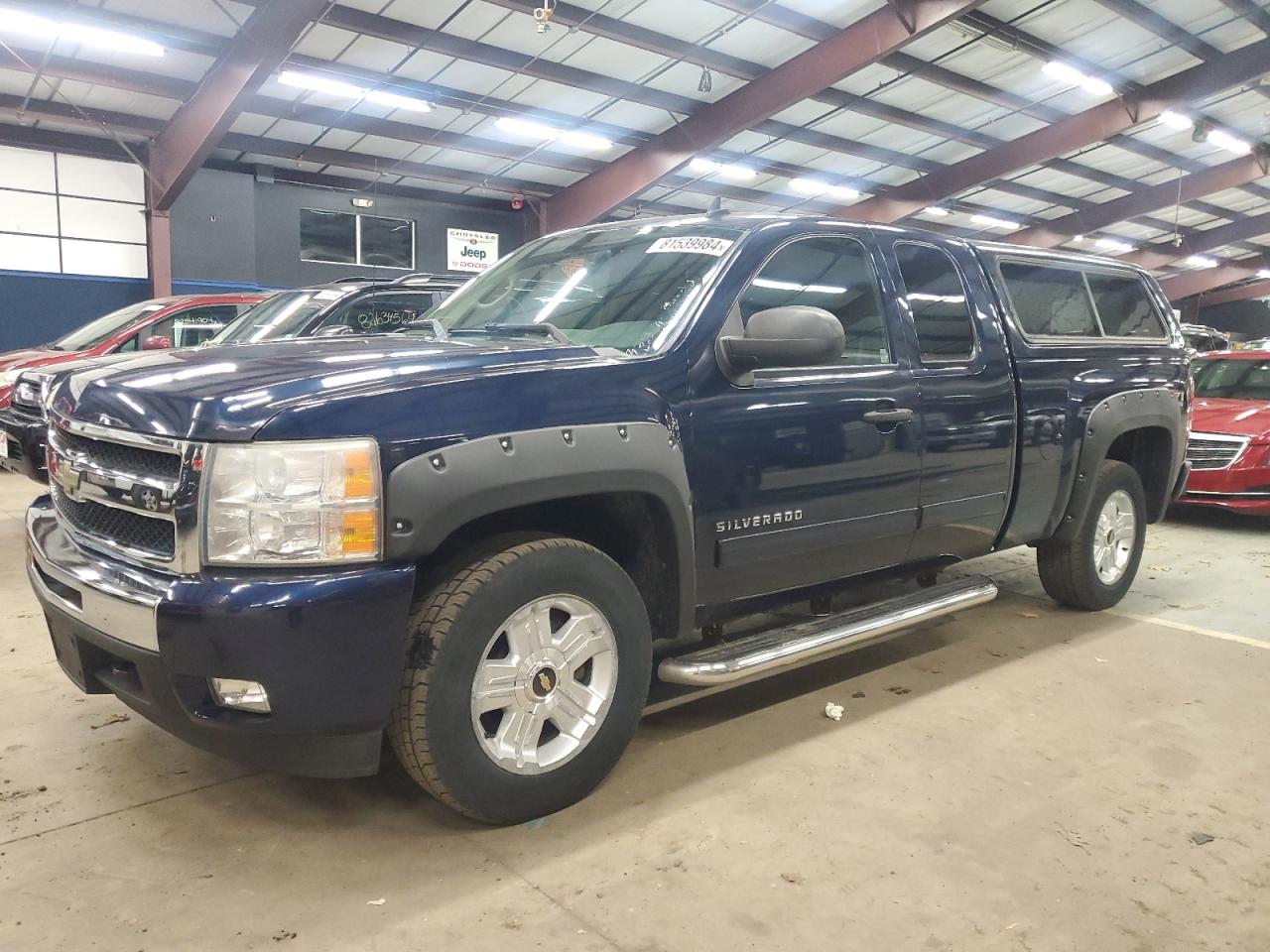 2009 Chevrolet Silverado - Image 1
