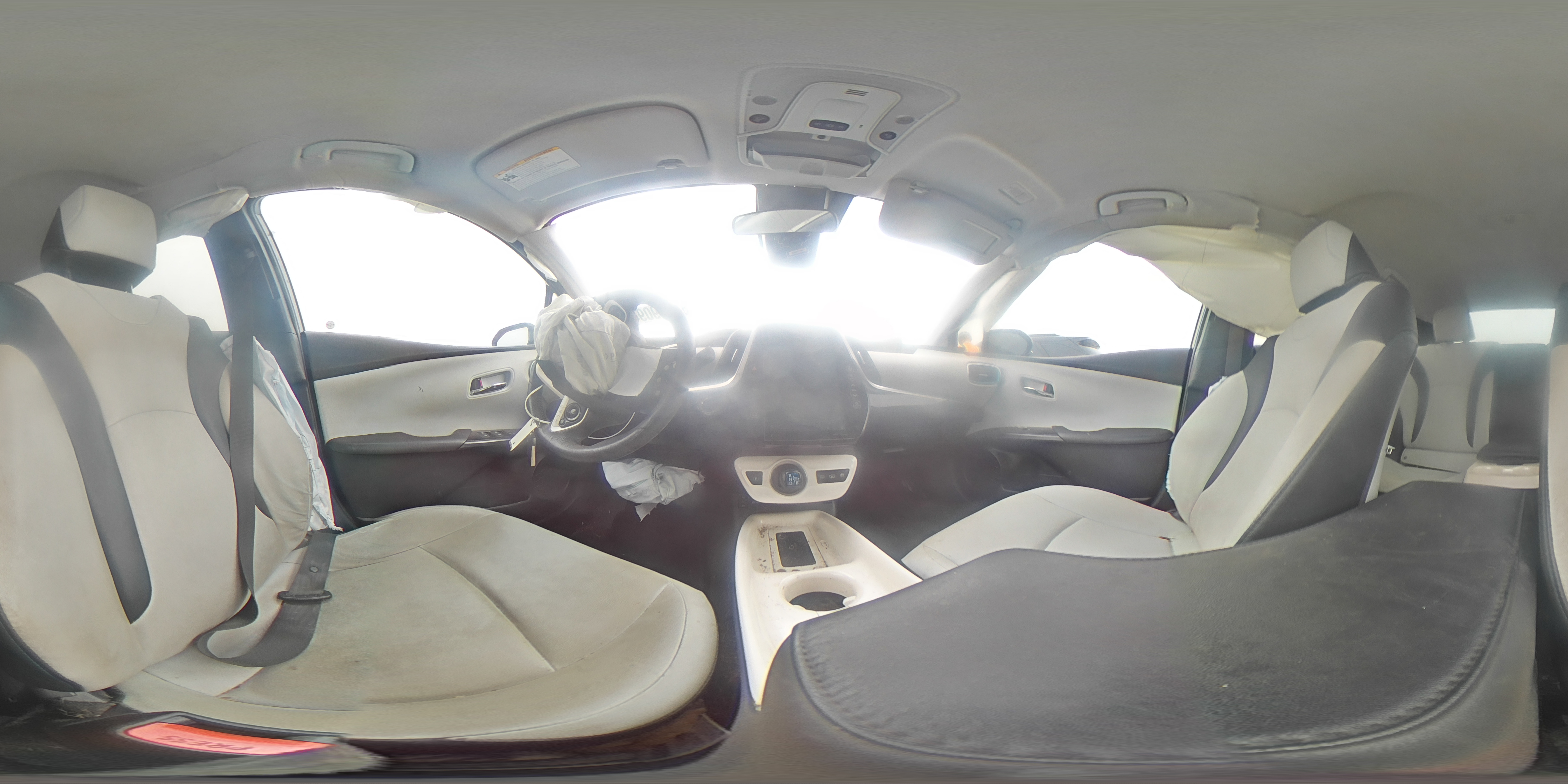 2017 Toyota Prius - Image 13