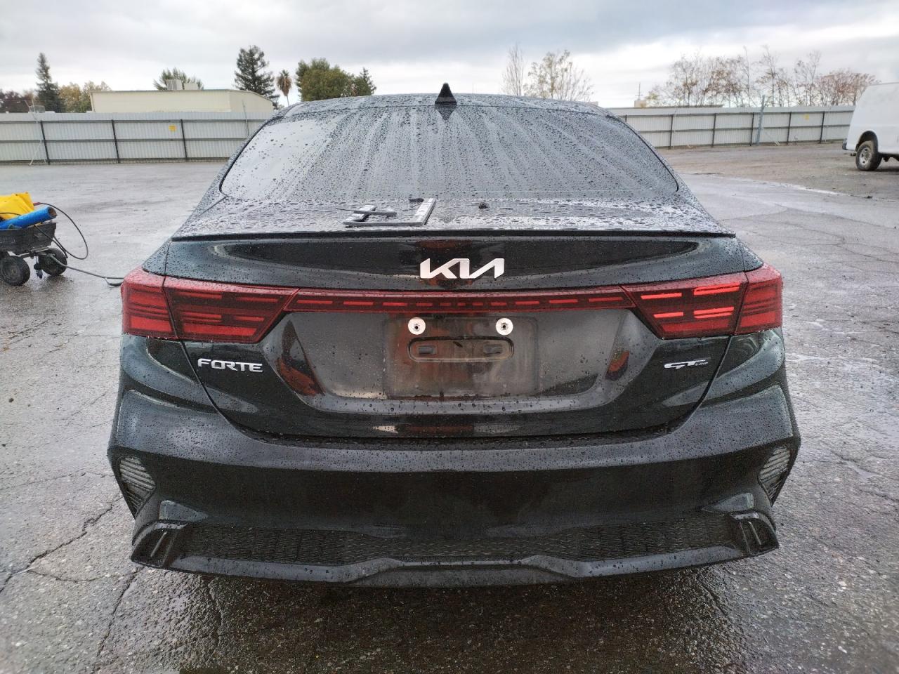 2023 Kia Forte - Image 6