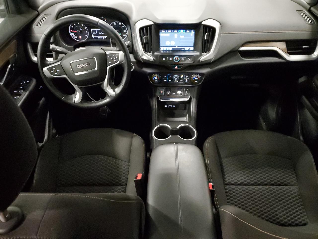 2018 GMC Terrain - Image 8