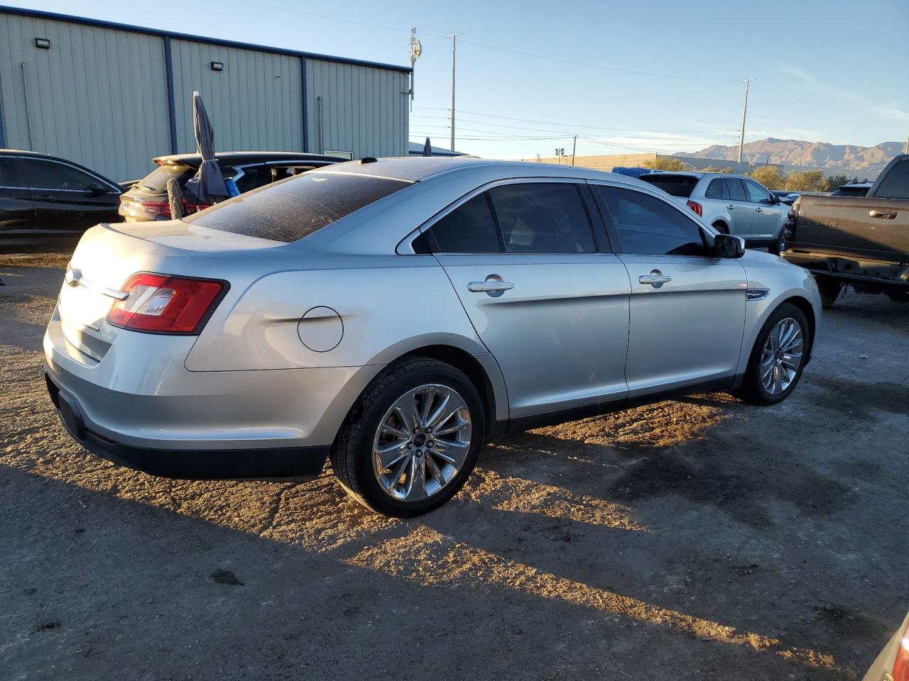 2012 Ford Taurus Limited VIN: 1FAHP2FW1CG104925 Lot: 80370524