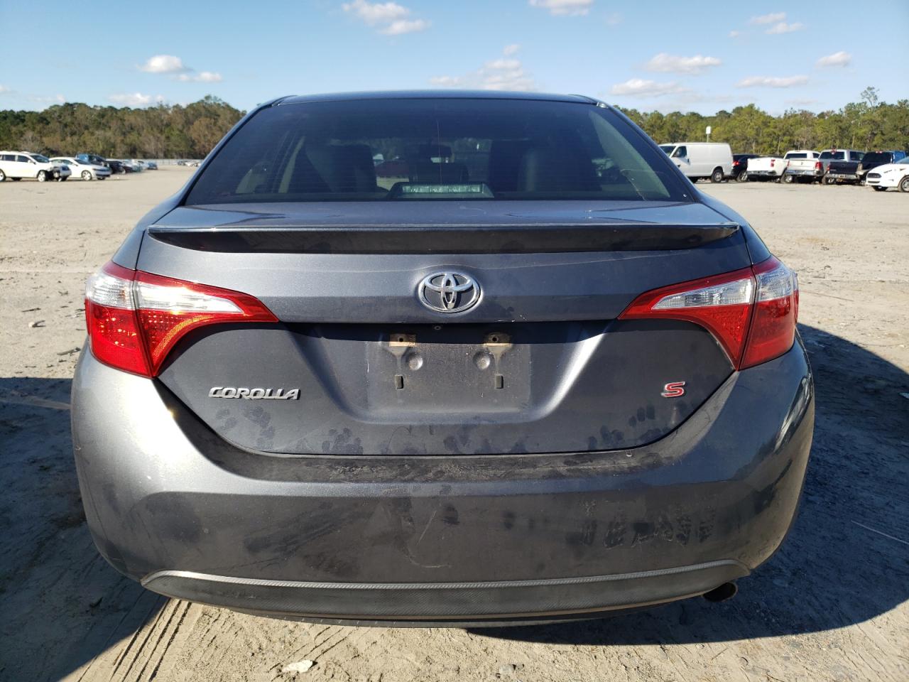 2015 Toyota Corolla L VIN: 5YFBURHE5FP292700 Lot: 80978474