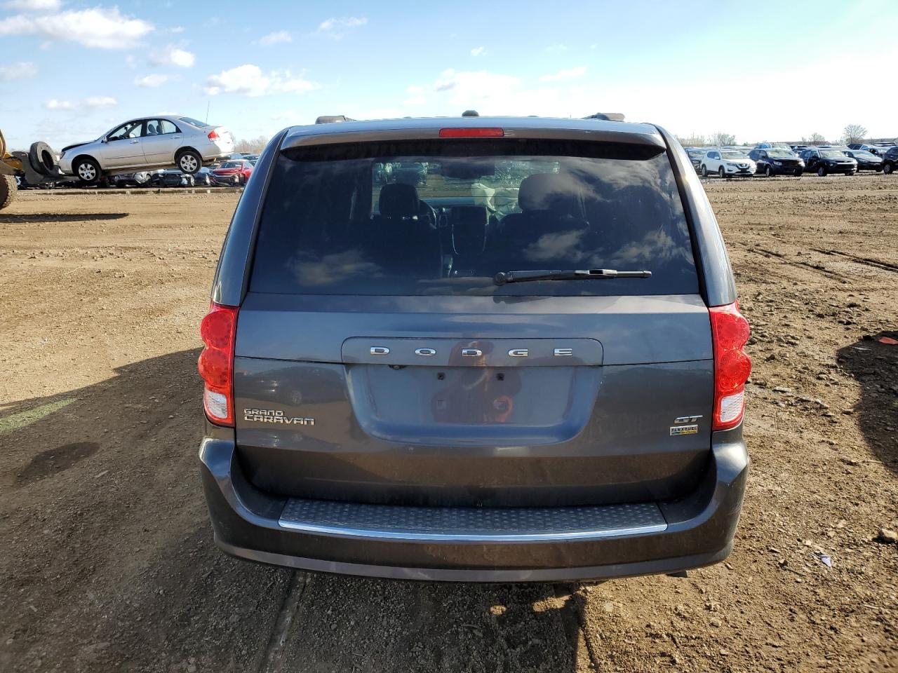 2018 Dodge Grand Caravan Gt VIN: 2C4RDGEG3JR219777 Lot: 79904064