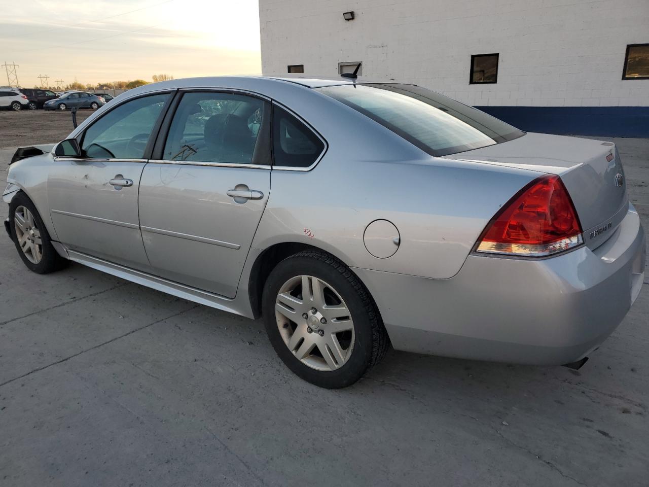 2016 Chevrolet Impala - Image 2