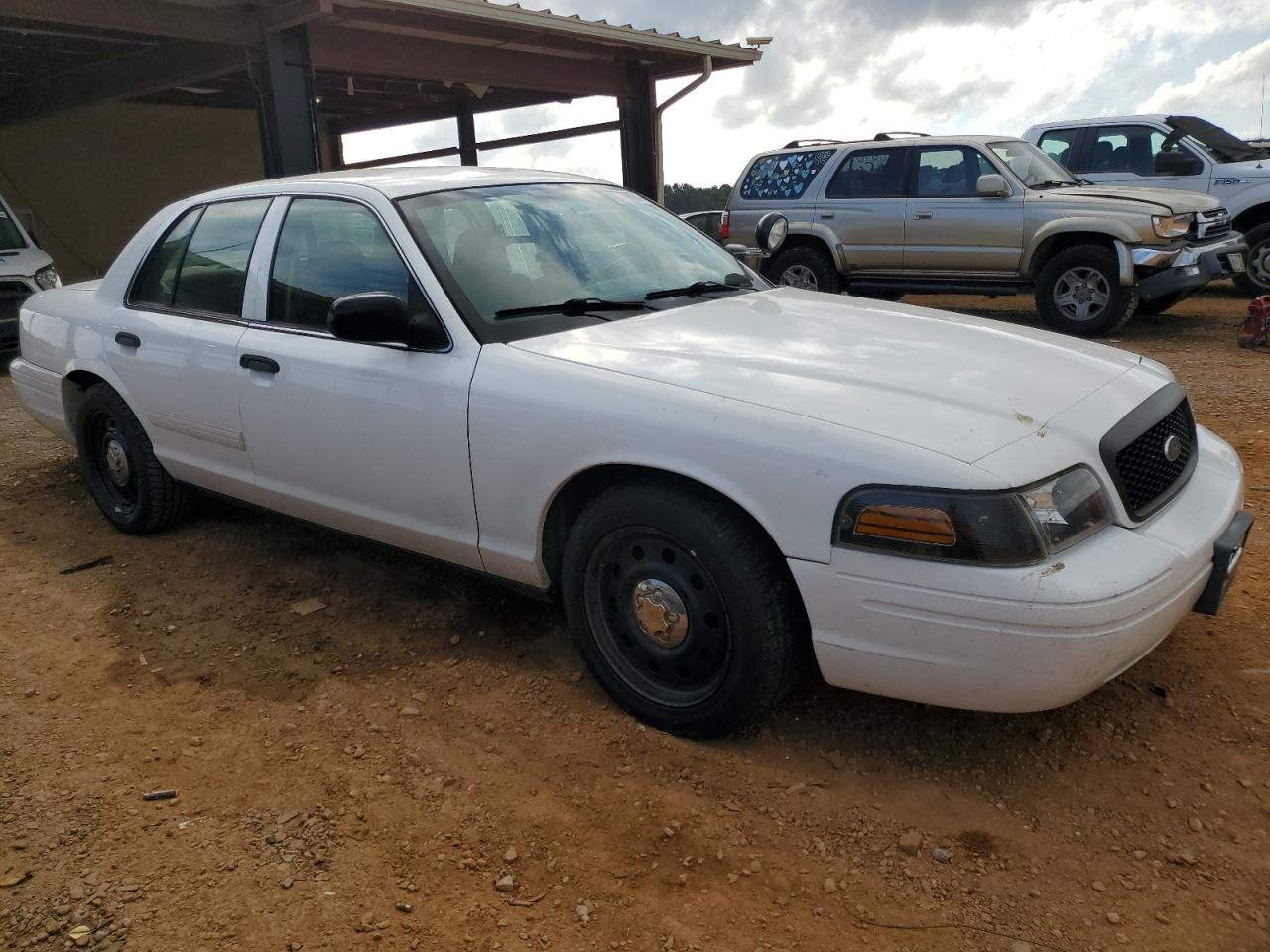 2009 Ford Crown Victoria - Image 4