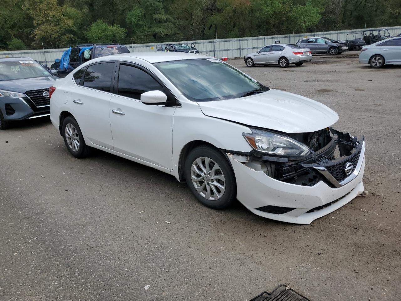 2019 Nissan Sentra - Image 4