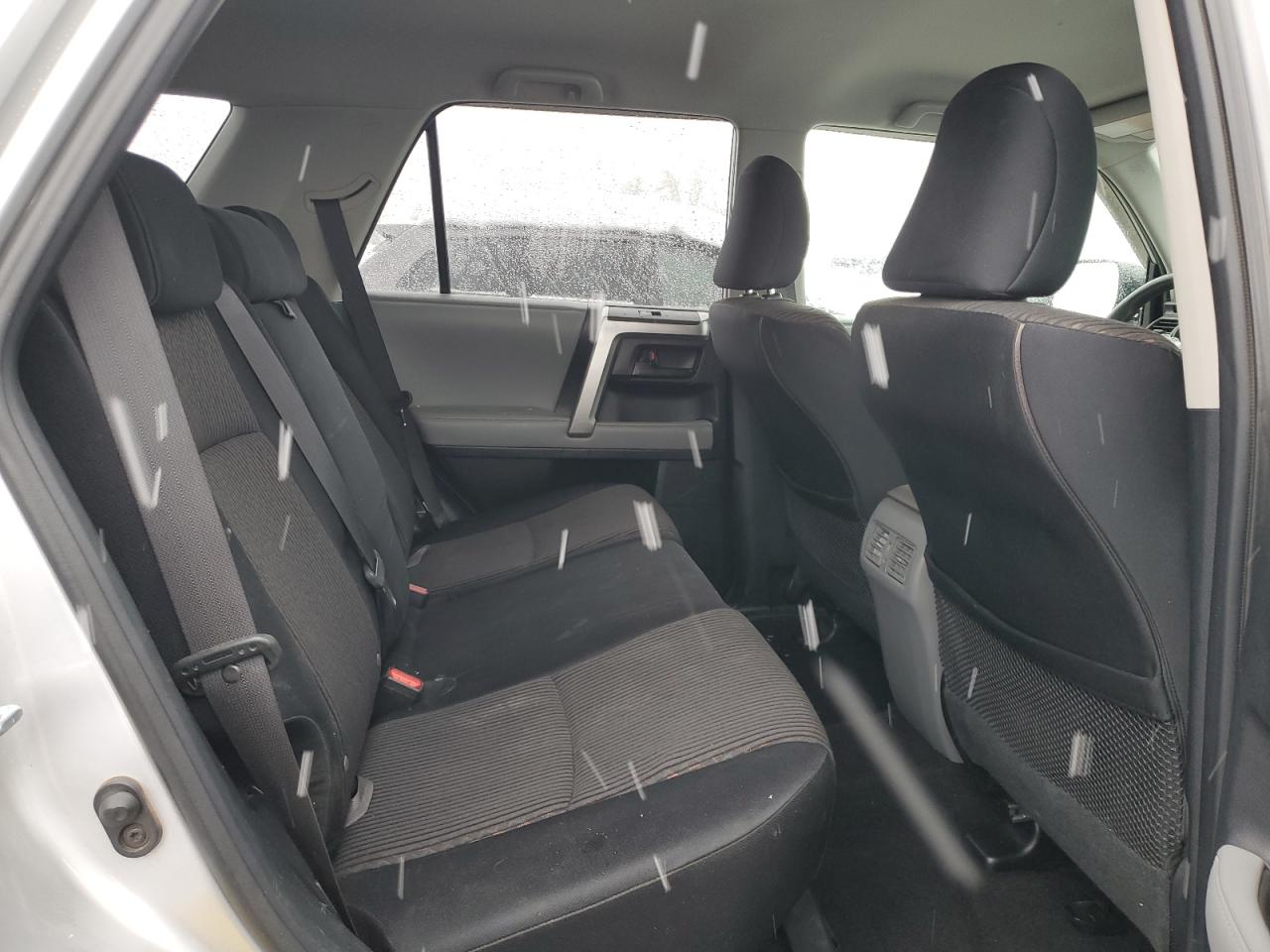 2010 Toyota 4Runner - Image 11