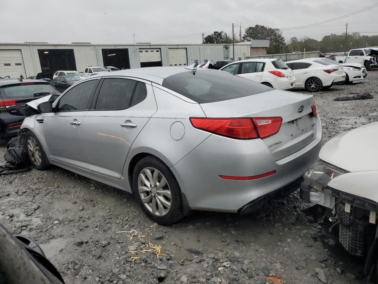 VIN 5XXGN4A78FG436749 2015 KIA OPTIMA no.2