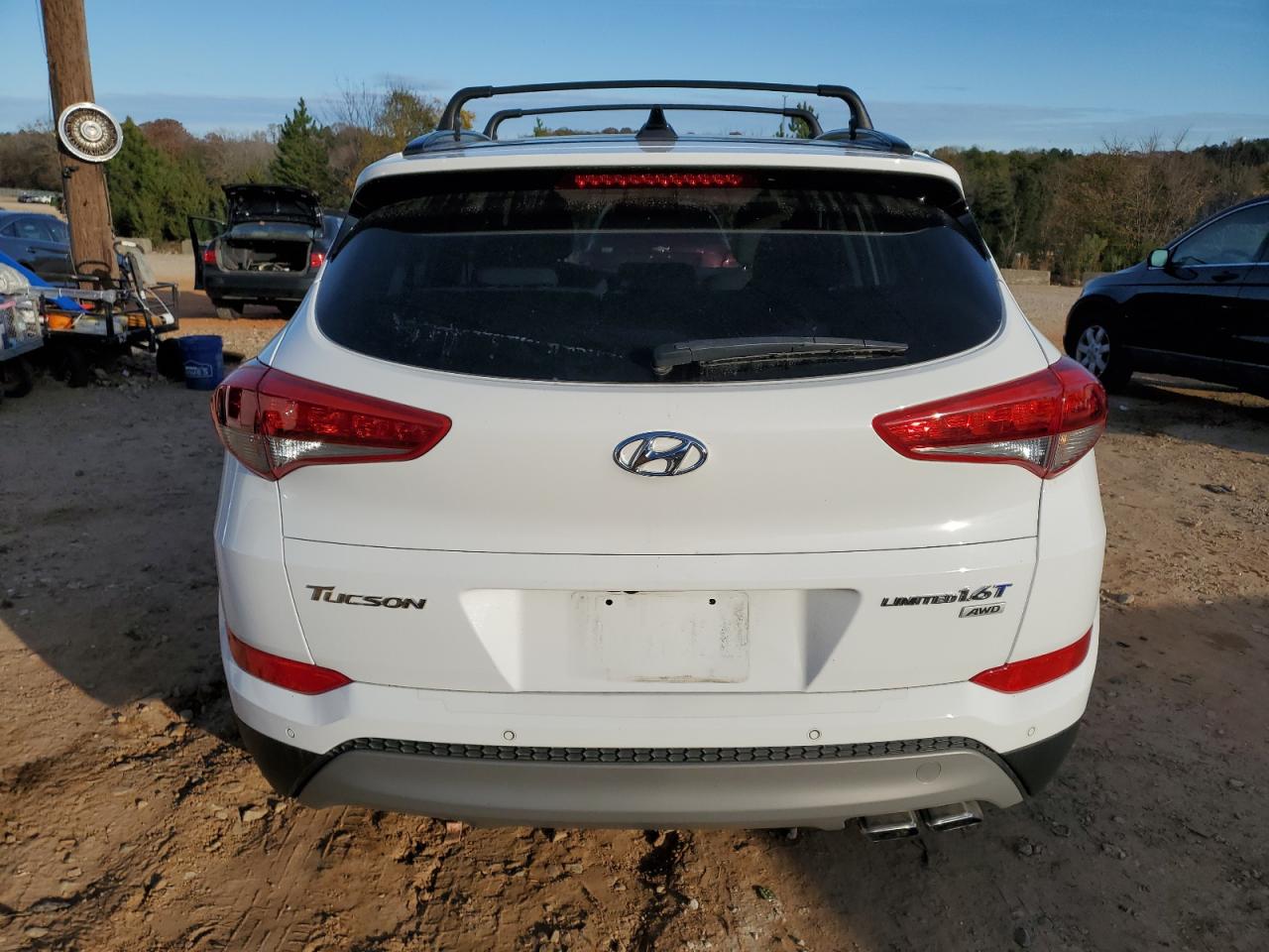 2018 Hyundai Tucson Value VIN: KM8J3CA29JU645278 Lot: 81703694