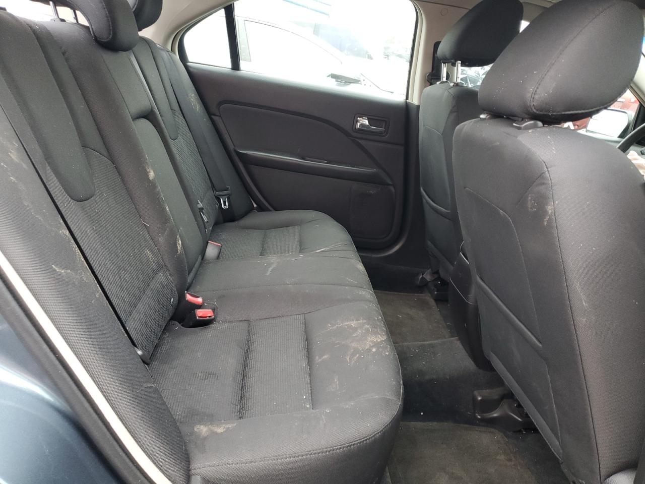 2012 Ford Fusion - Image 11