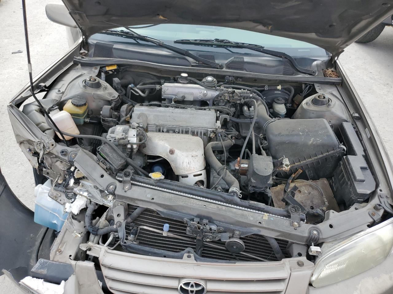 1999 Toyota Camry Le VIN: JT2BG28K9X0303612 Lot: 80715604