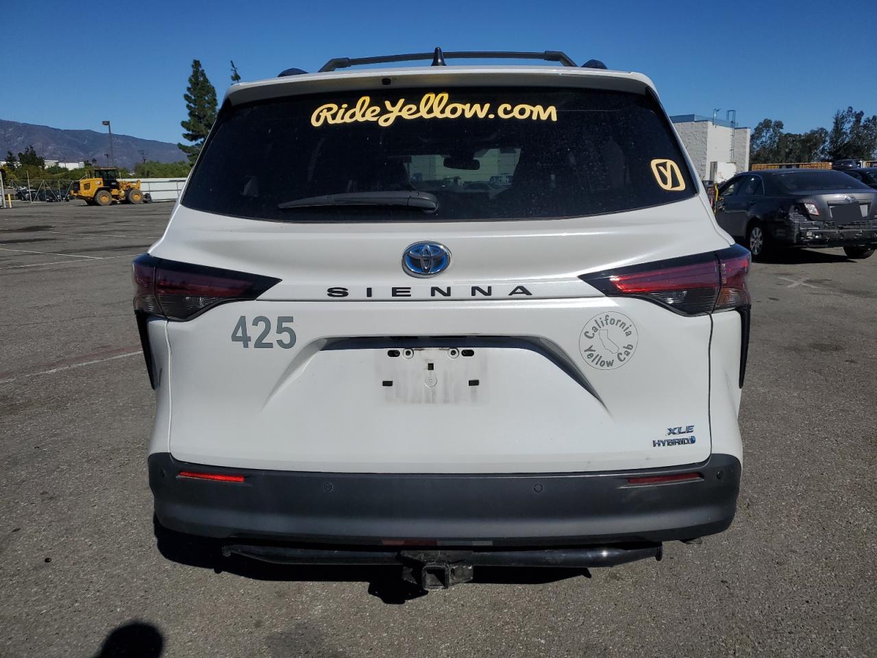 2022 Toyota Sienna Xle VIN: 5TDJRKEC2NS102414 Lot: 79756894