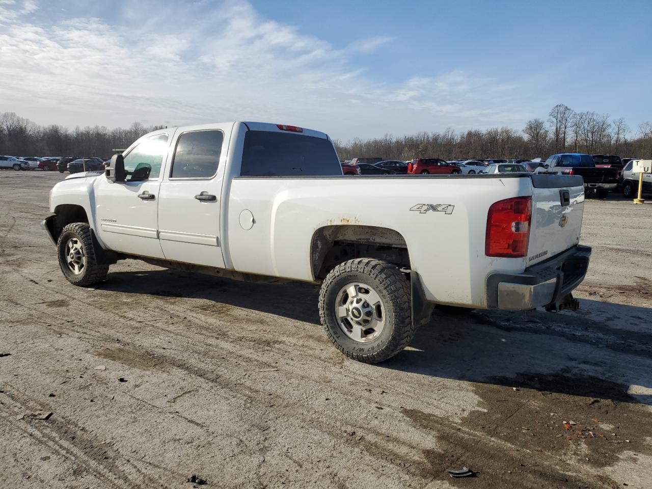 VIN 1GC1KXE88DF230748 2013 CHEVROLET ALL Models no.2