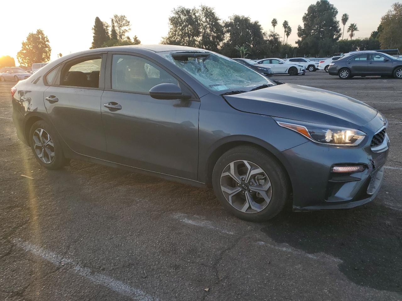 2020 Kia Forte - Image 4