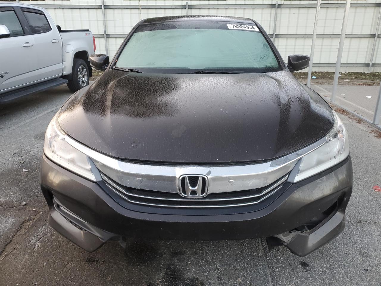 2017 Honda Accord - Image 5