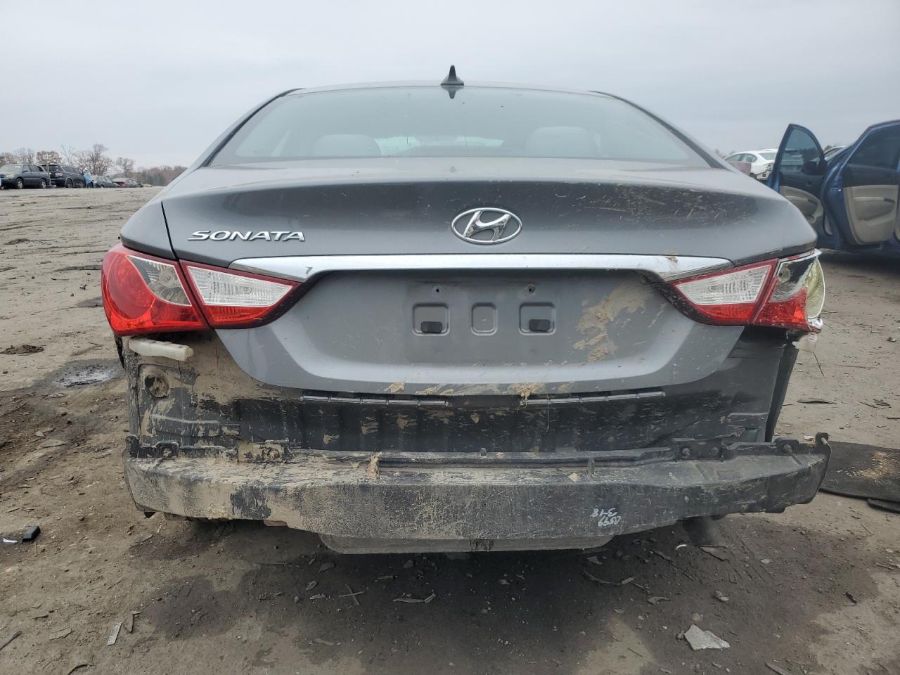 2013 Hyundai Sonata - Image 6