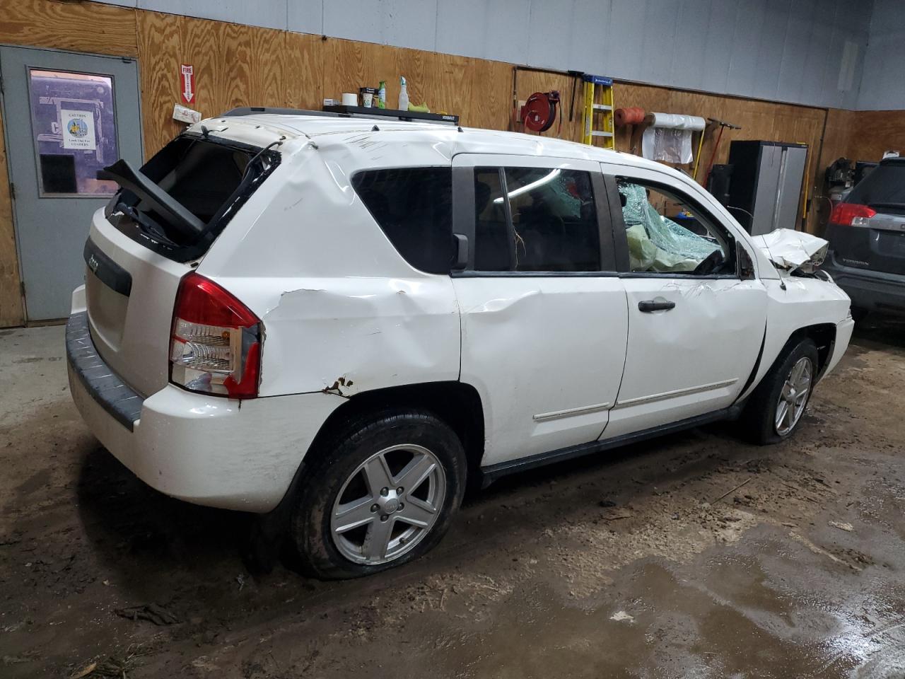 2009 Jeep Compass - Image 3