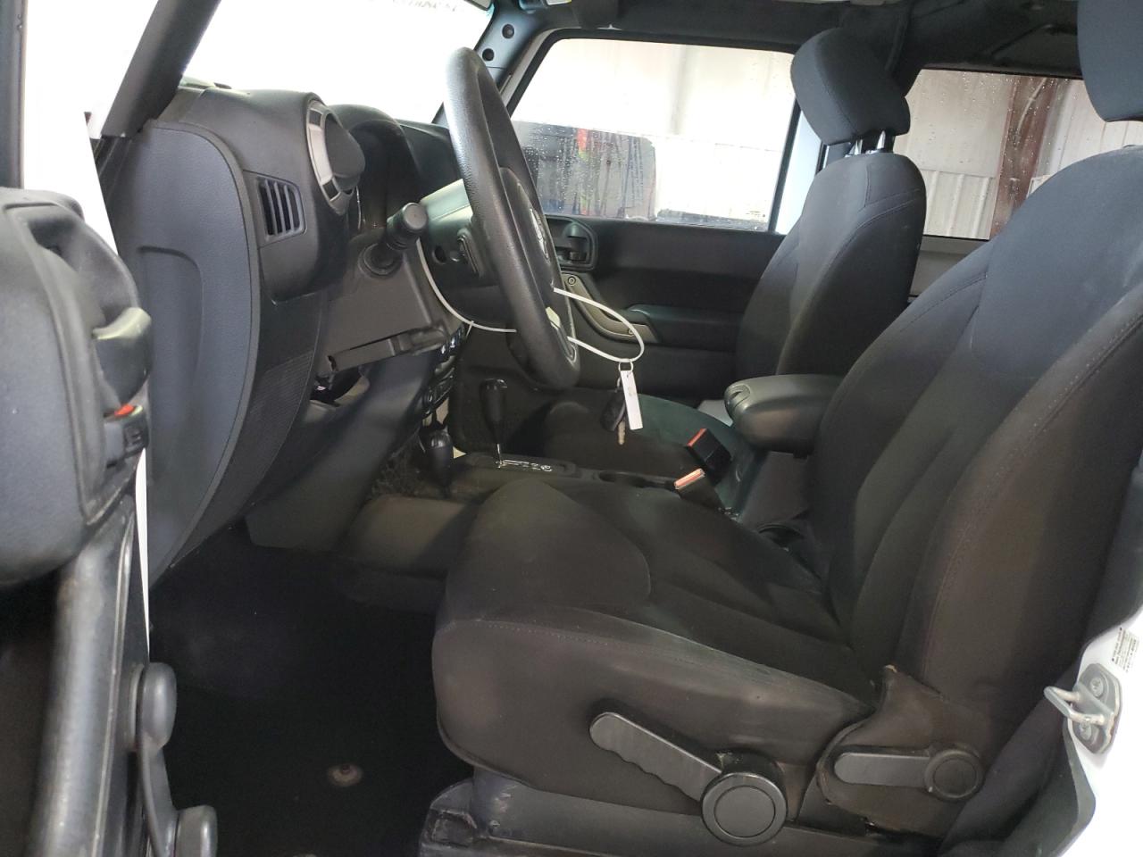 2015 Jeep Wrangler - Image 7