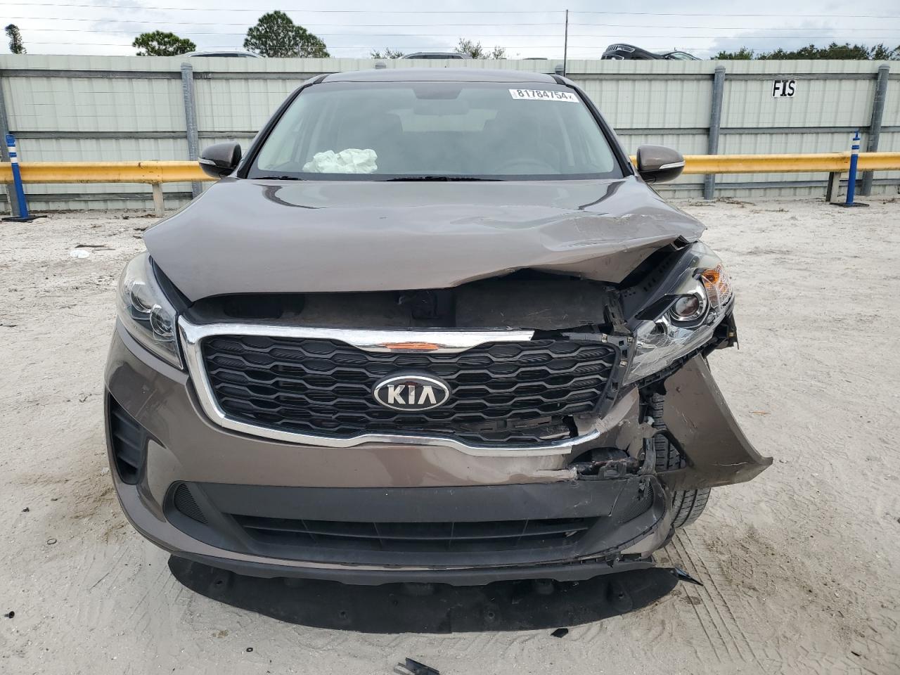 2019 Kia Sorento - Image 5
