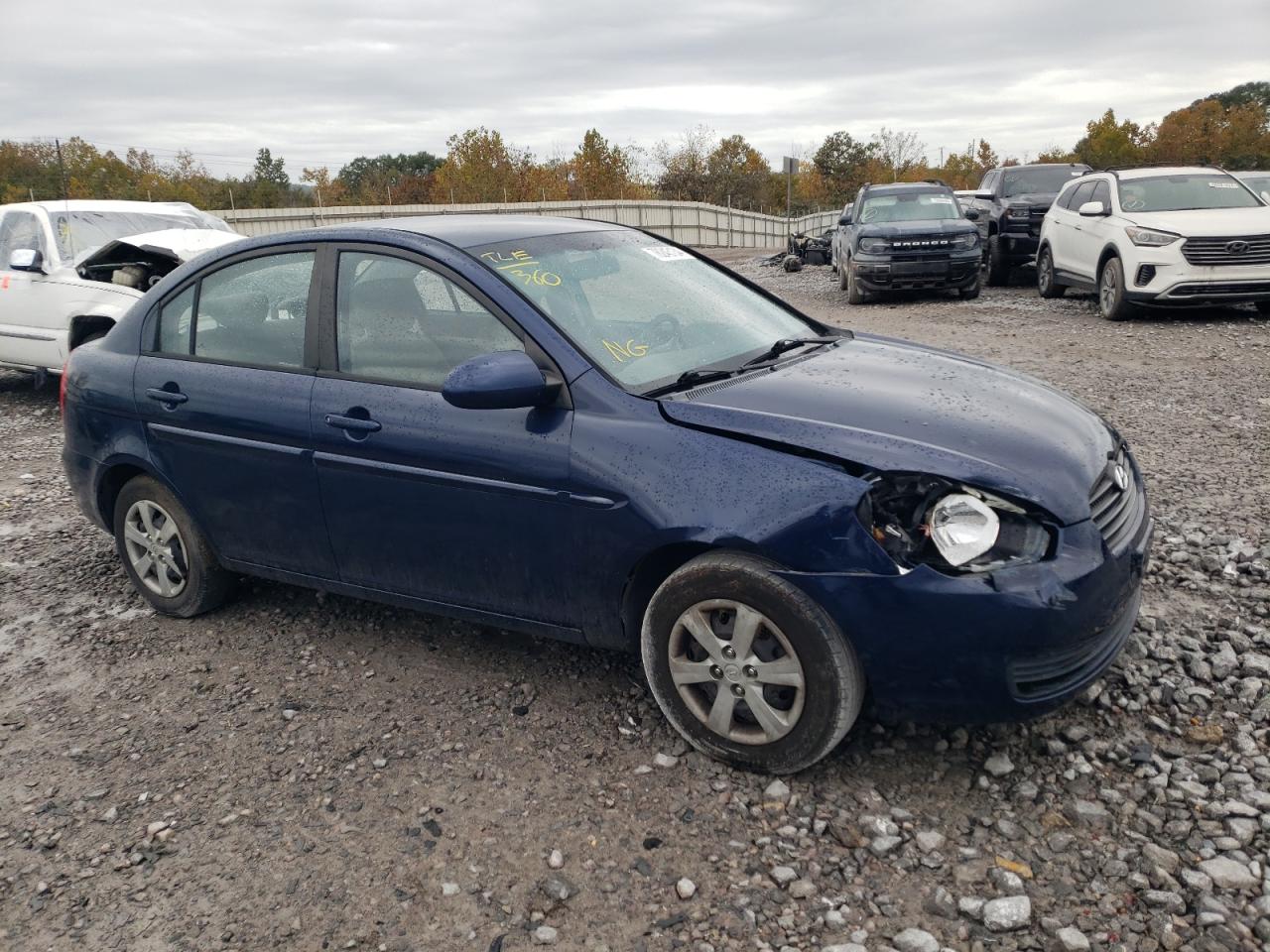 2009 Hyundai Accent - Image 4