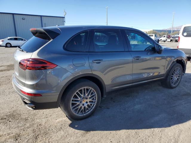  PORSCHE CAYENNE 2016 Серый