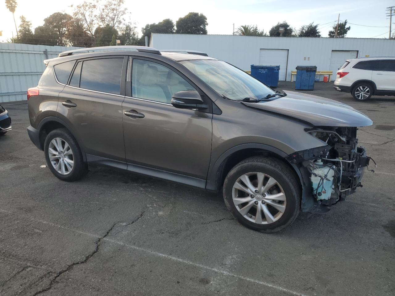 VIN 2T3YFREV7DW011606 2013 TOYOTA RAV4 no.4