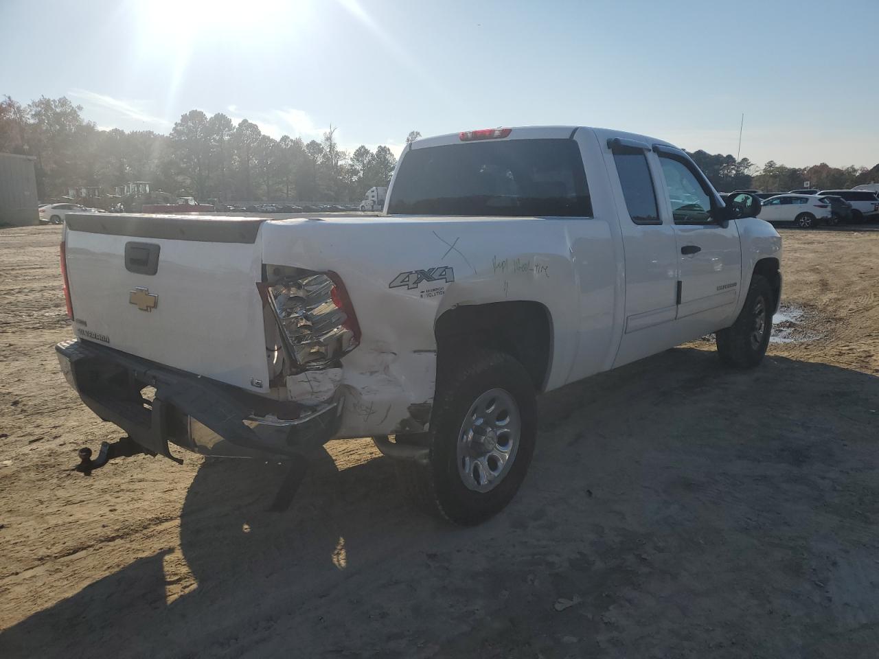 2010 Chevrolet Silverado - Image 3