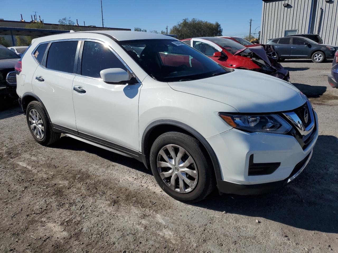 2018 Nissan Rogue - Image 4