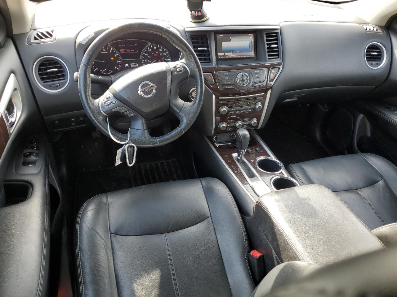 2013 Nissan Pathfinder - Image 8