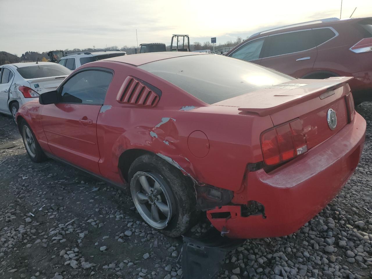 2008 Ford Mustang - Image 2