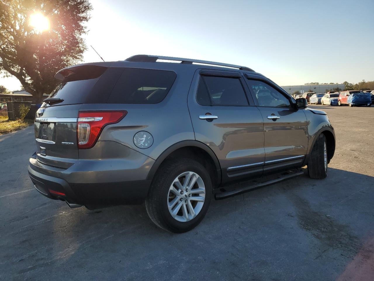 2014 Ford Explorer - Image 3